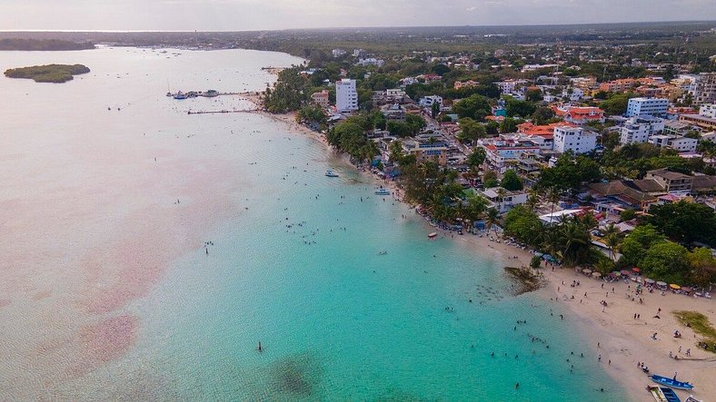 Tower Condo pretty Ocean View Boca Chica Beach